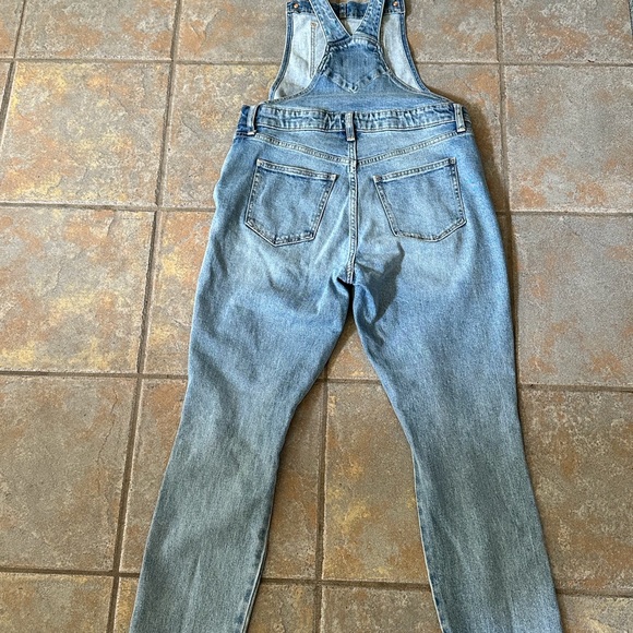 Old Navy Women's Bib Overalls Size 10 Light Wash Distressed Side Zip - Picture 5 of 10